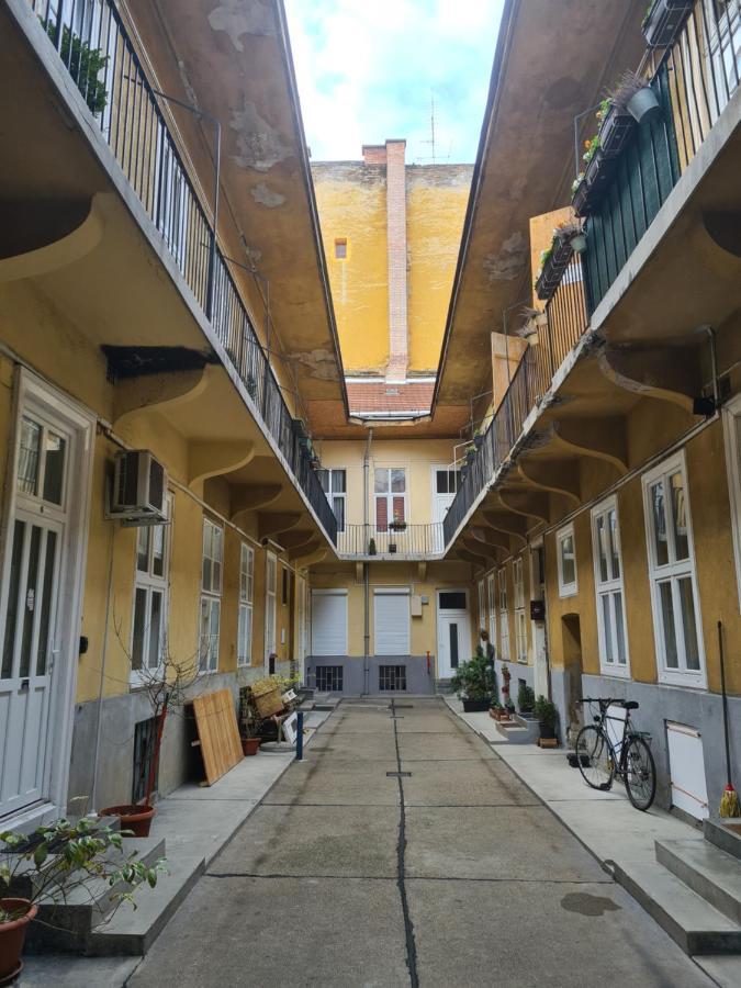 Feeling Home In The Heart Of Budapest Exterior foto